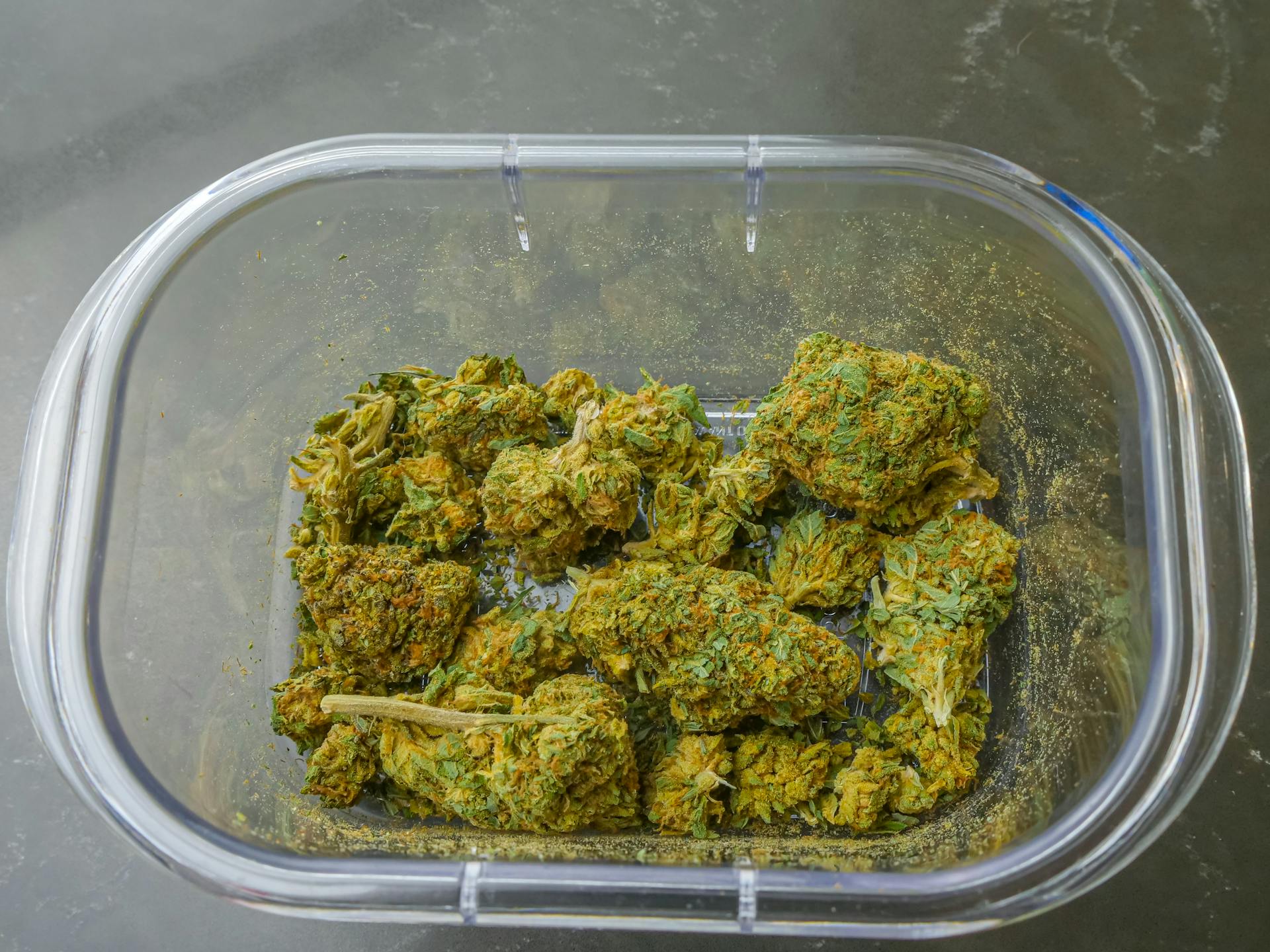 Where can i legally buy weed in finland?
